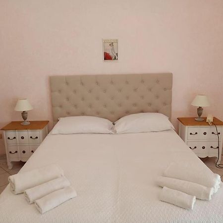 Lusiana Apartment Syracuse Buitenkant foto