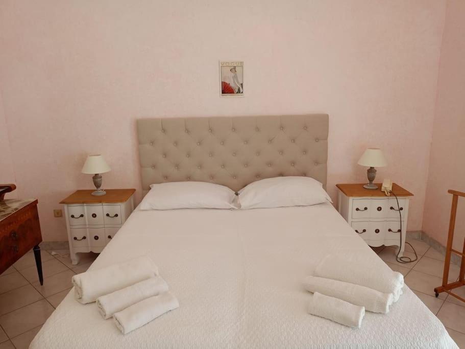 Lusiana Apartment Syracuse Buitenkant foto
